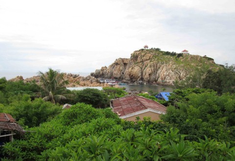 http://media.thethaovanhoa.vn/2015/03/21/20/28/Anh-3-Custom.jpg